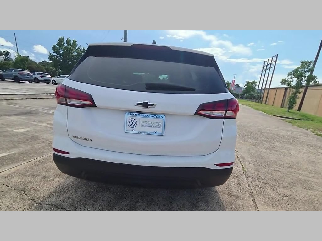 Used 2023 Chevrolet Equinox LS FWD image 40