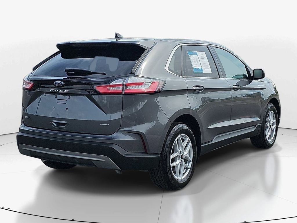 Used 2023 Ford Edge SEL image 5