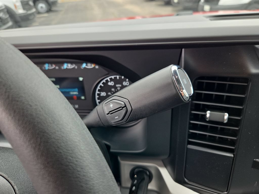 New 2026 Ford F250 XL RWD image 22