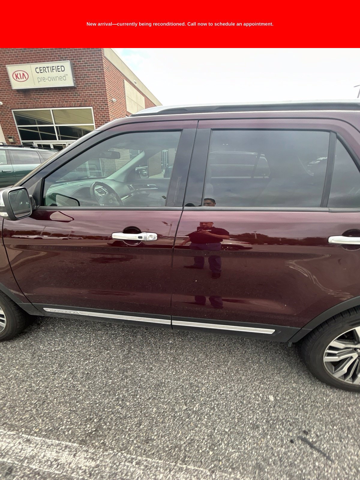 Used 2019 Ford Explorer Platinum AWD/4WD image 12