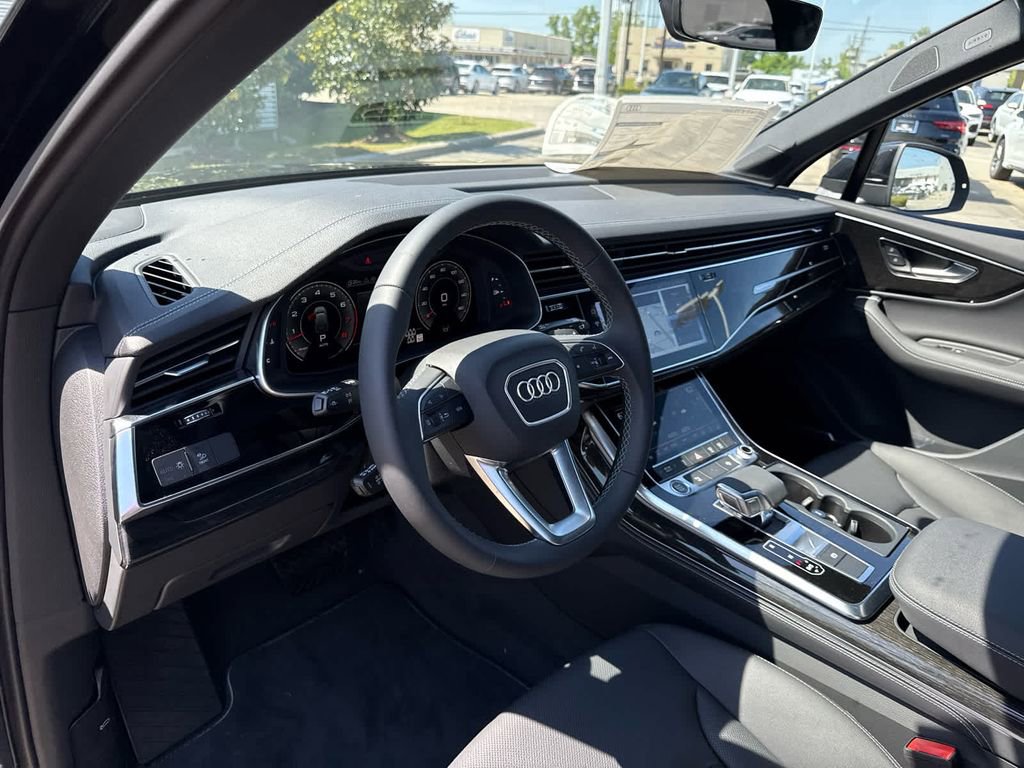New 2025 Audi Q7 3.0T Premium Plus image 21