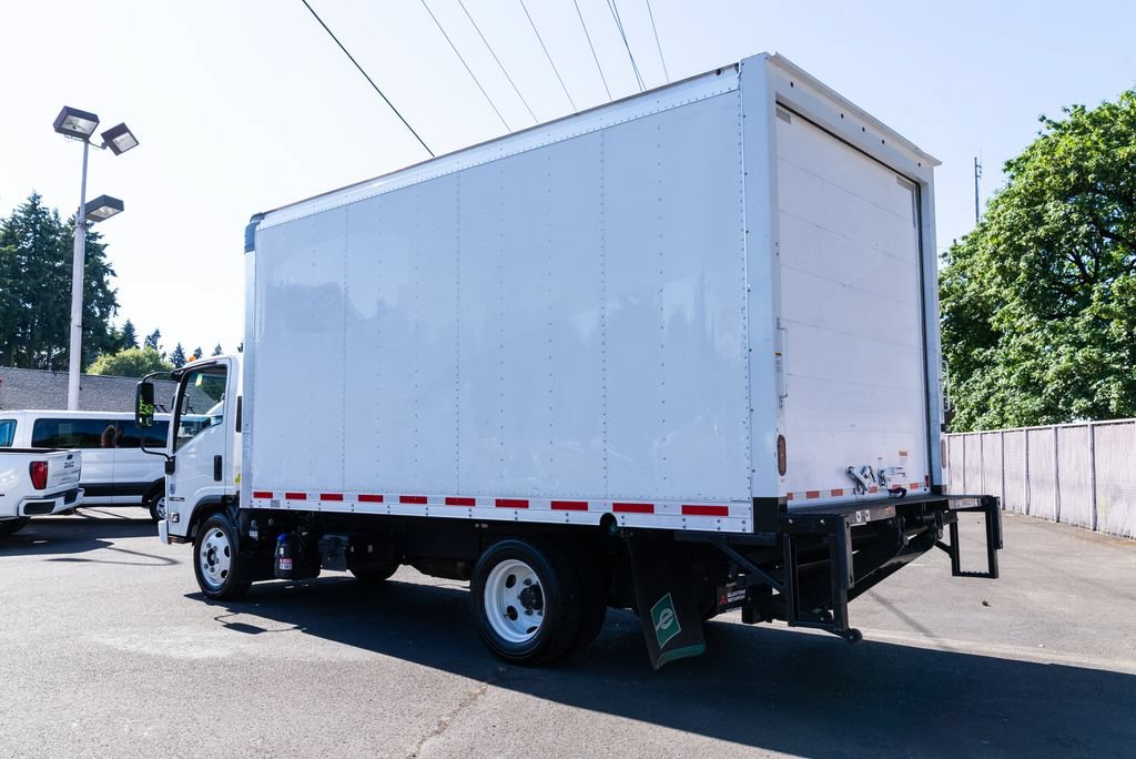 Used 2023 Isuzu NPR RWD image 5