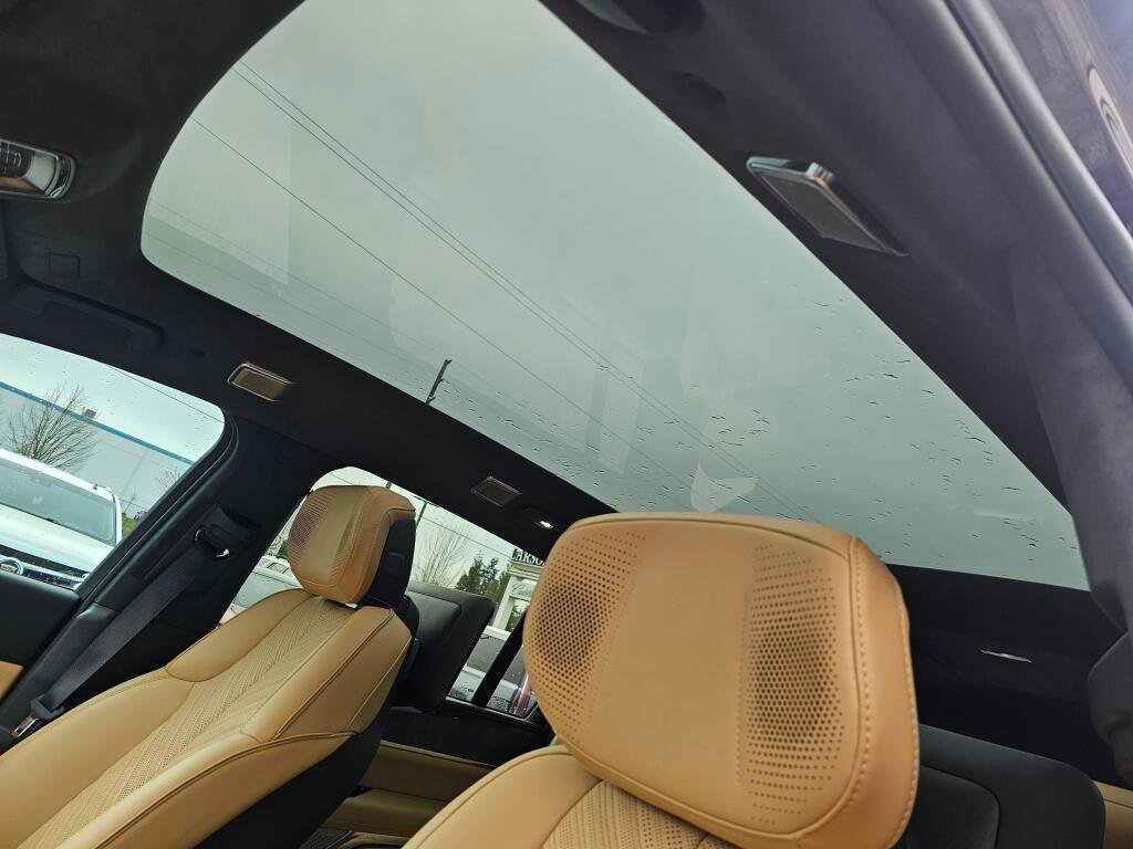 Used 2025 Cadillac Escalade IQ Luxury 2 image 30