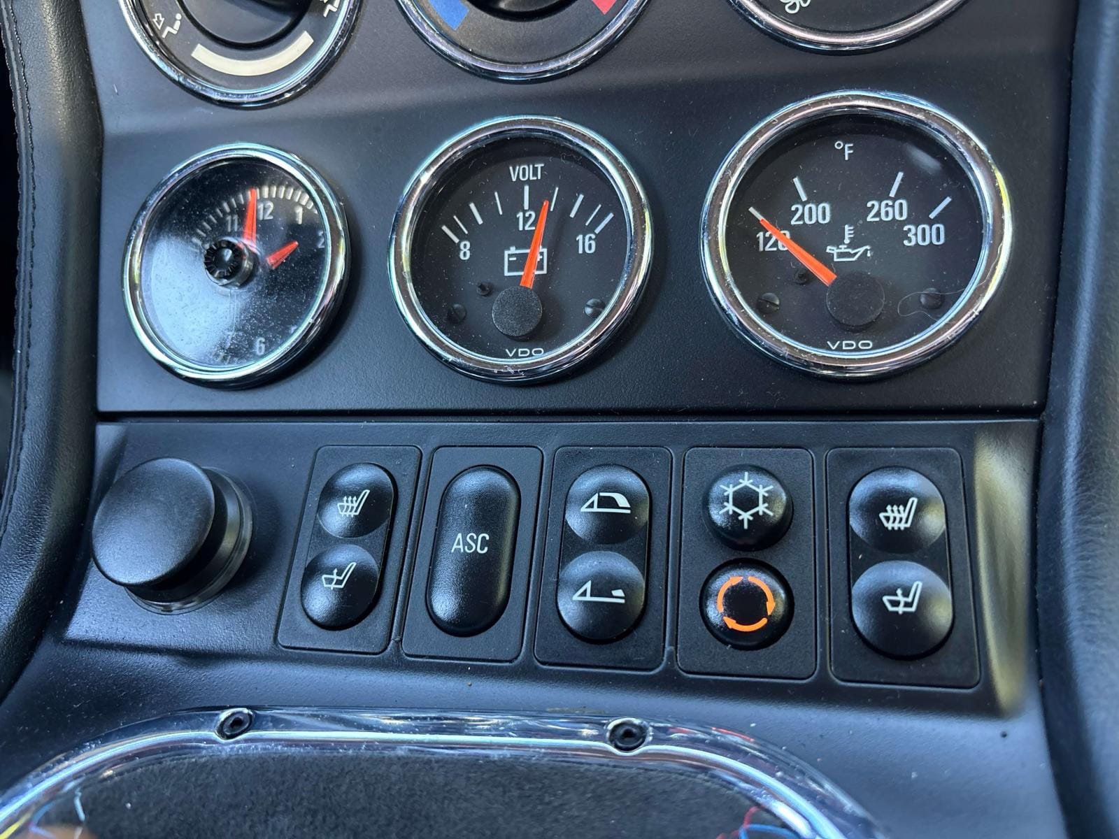 Used 2000 BMW M Roadster RWD image 19