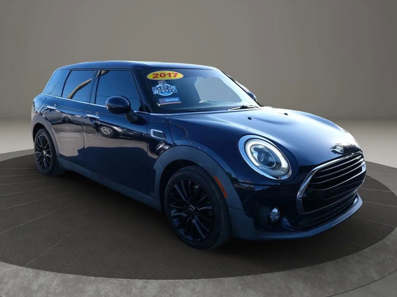 Used 2017 MINI Cooper Clubman image 8