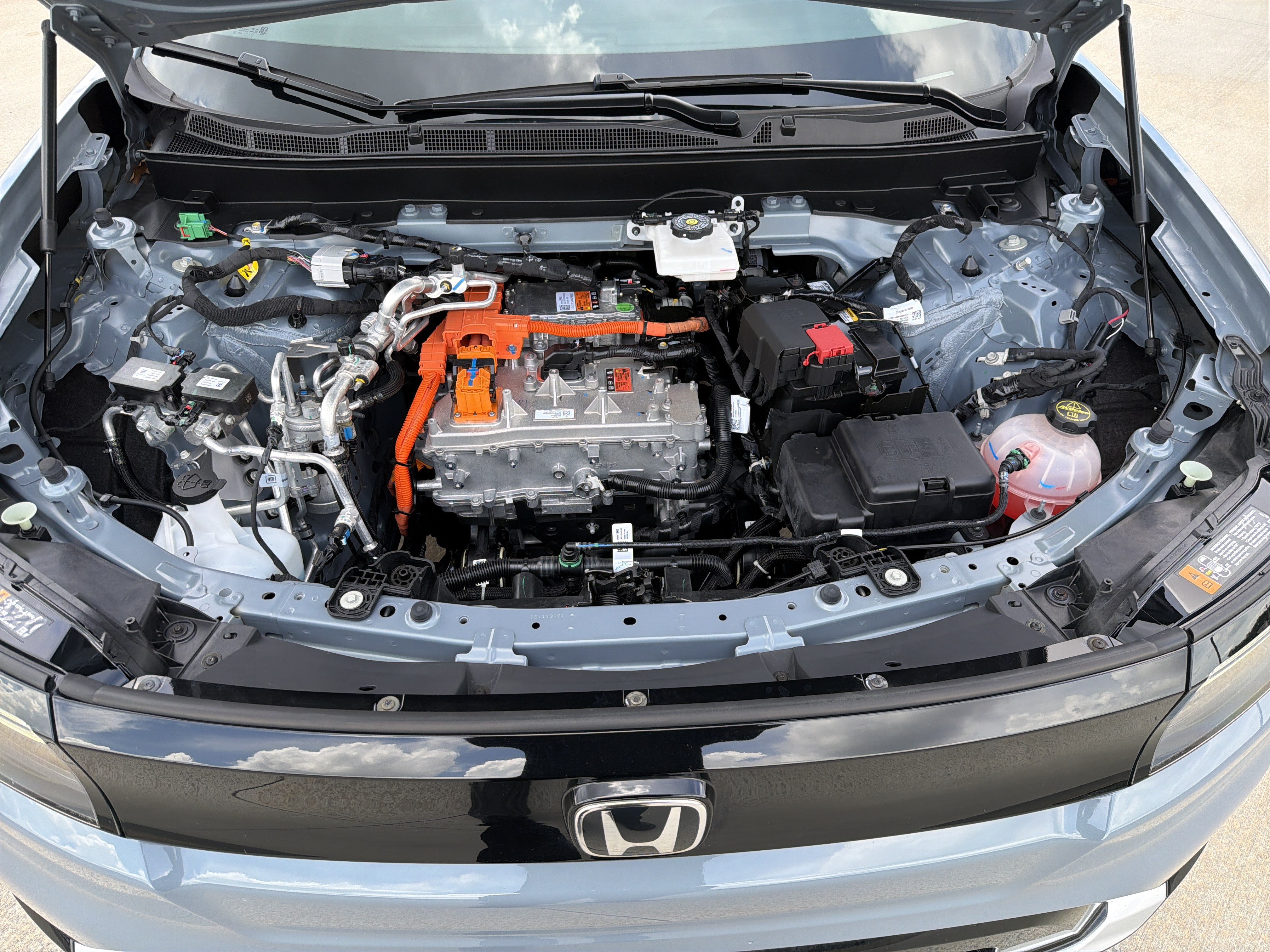 Used 2025 Honda Prologue Touring image 34