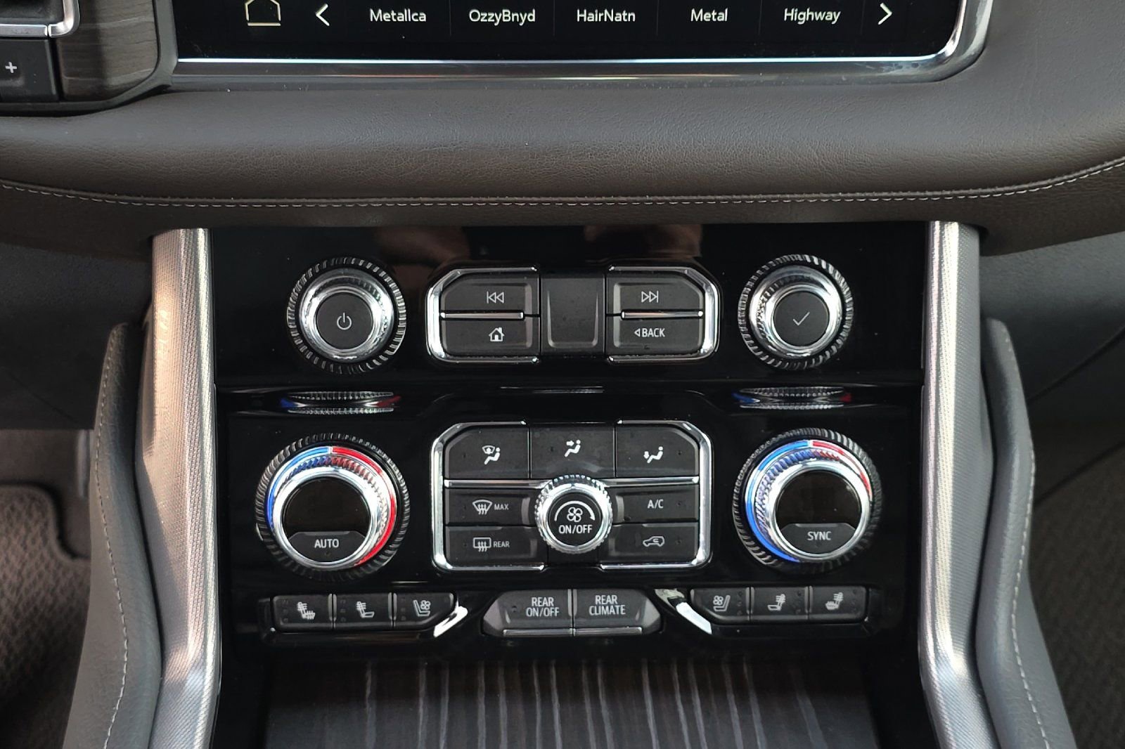 Used 2022 GMC Yukon Denali image 22