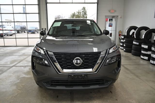 Used 2021 Nissan Rogue S AWD/4WD image 2