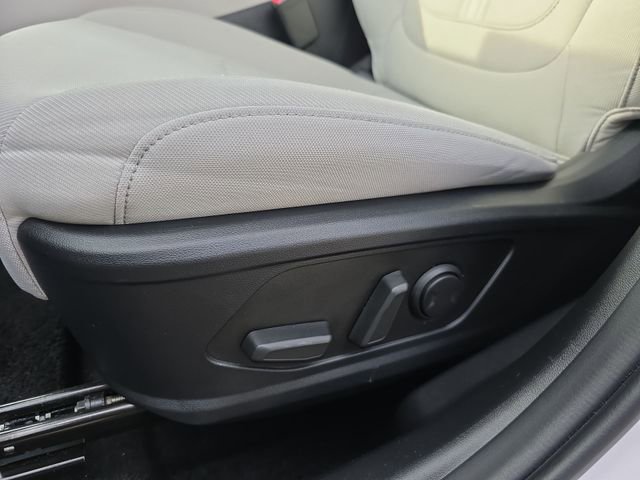 Certified 2025 Hyundai Tucson SEL image 40