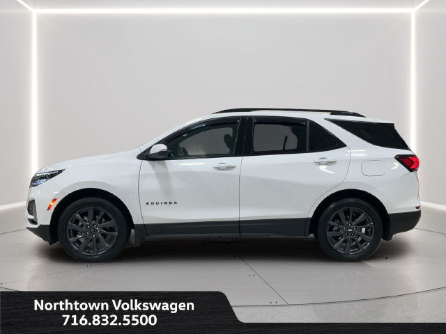 Used 2024 Chevrolet Equinox RS AWD/4WD image 2