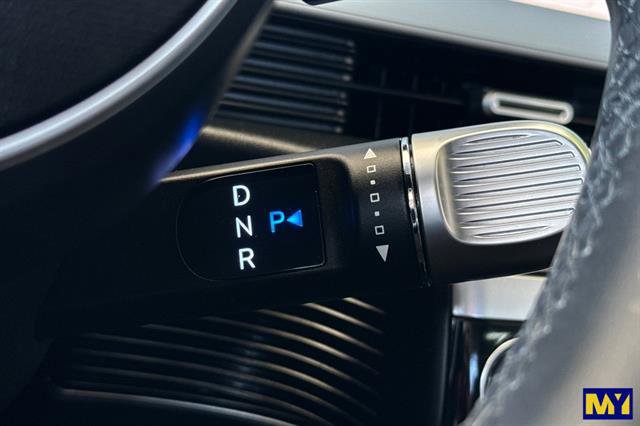 Used 2022 Hyundai Ioniq 5 SE image 23