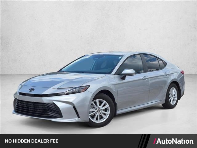 Used 2025 Toyota Camry LE FWD image 1