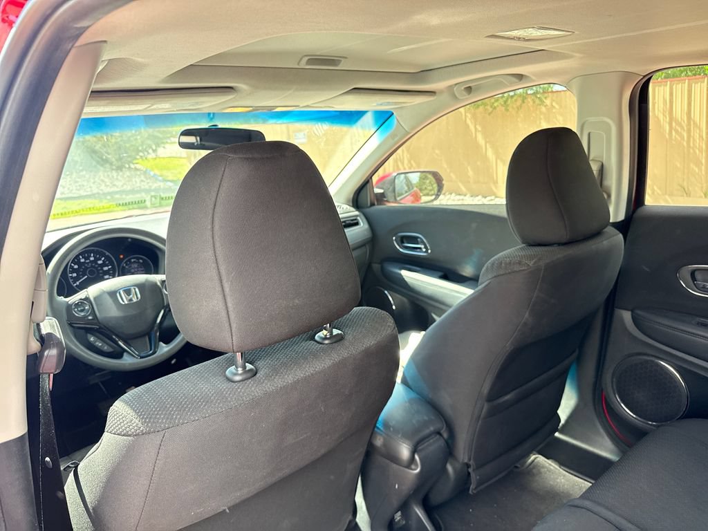 Used 2017 Honda HR-V EX image 19