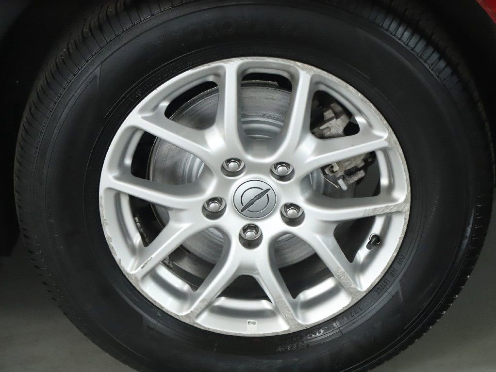 Used 2024 Chrysler Pacifica Touring-L FWD image 37