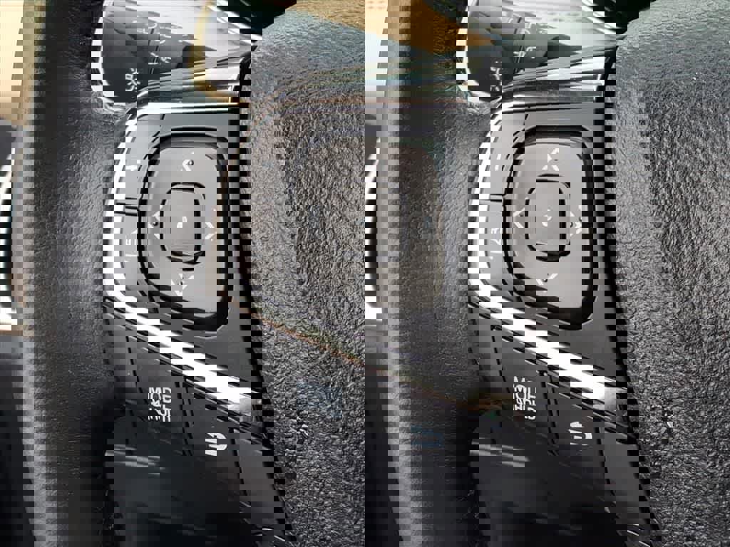 Used 2014 Toyota Avalon XLE Premium FWD image 17