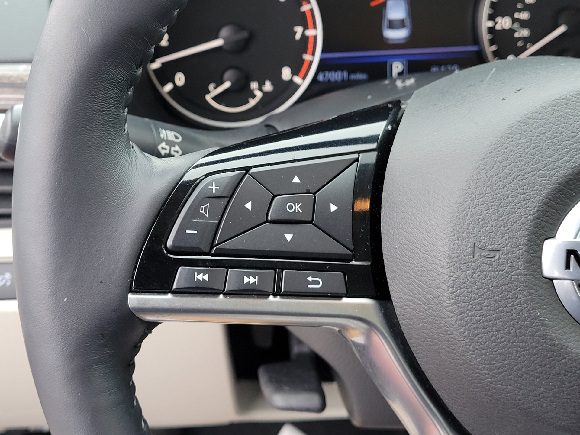 Used 2020 Nissan Altima 2.5 Platinum image 22