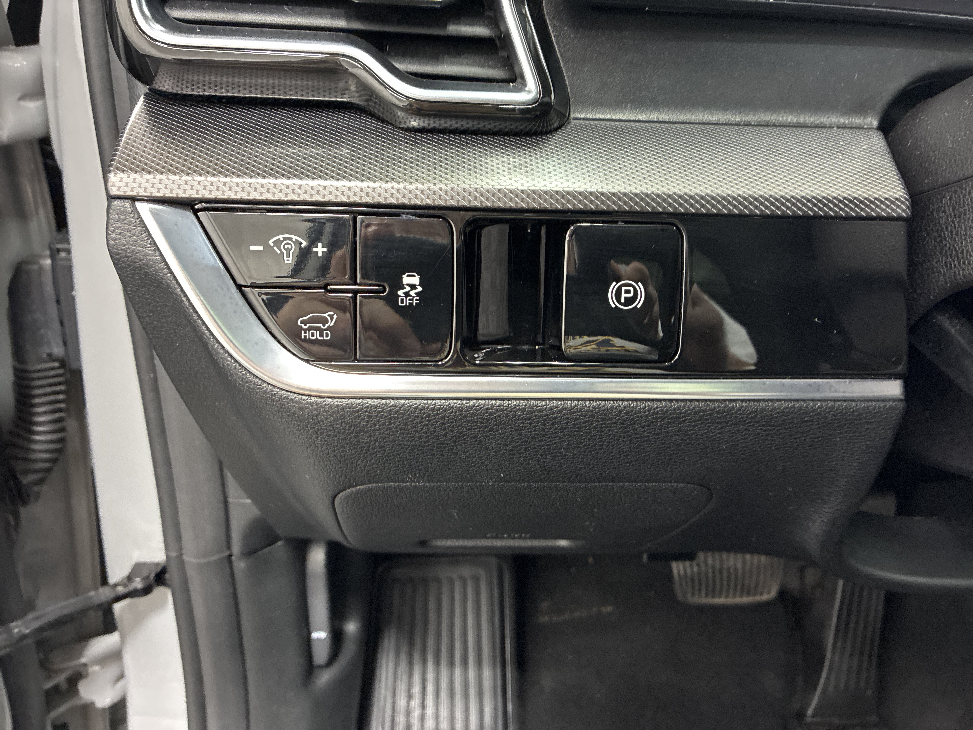 Certified 2023 Kia Sportage SX AWD/4WD image 18