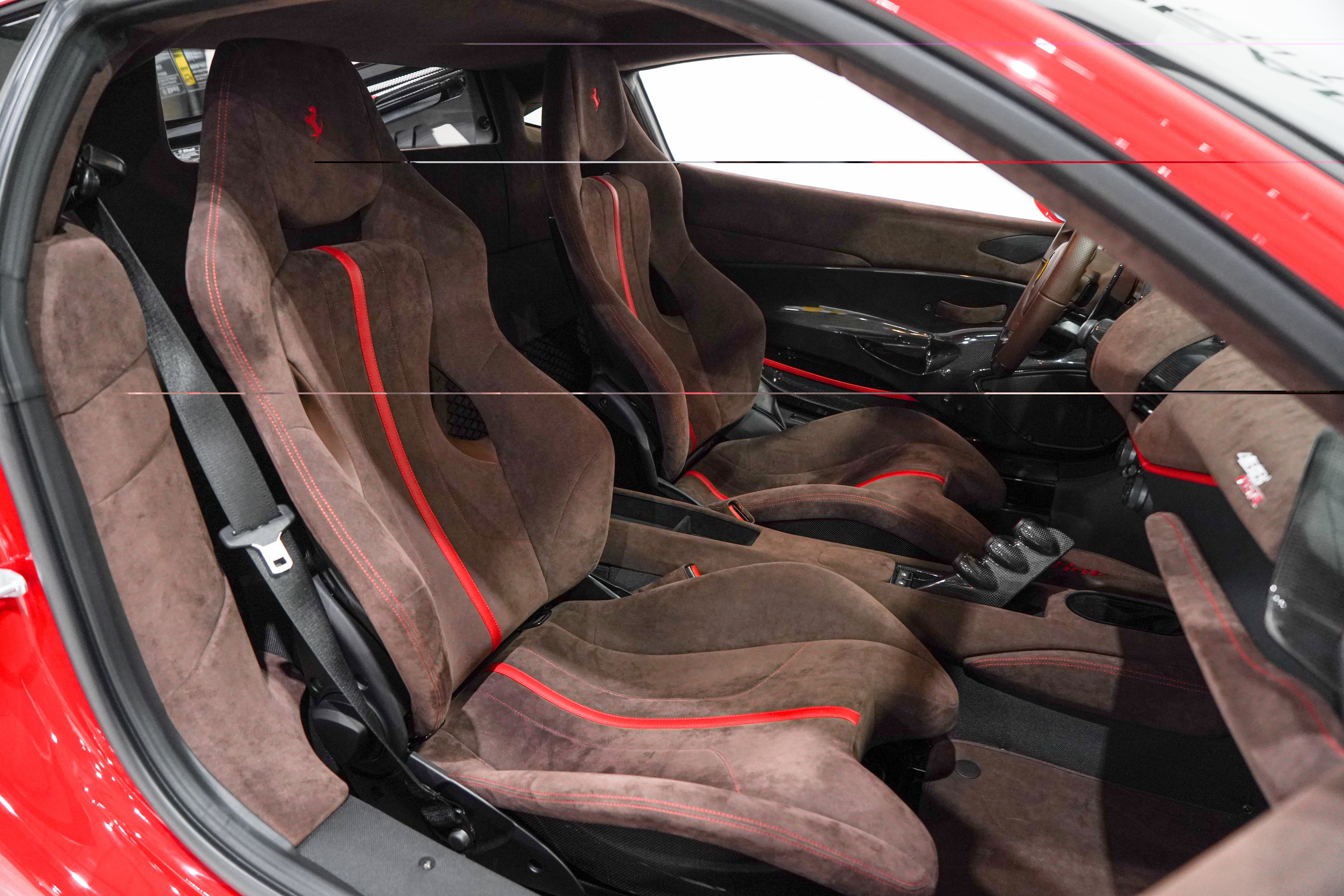 Used 2020 Ferrari 488 Pista Coupe RWD image 15