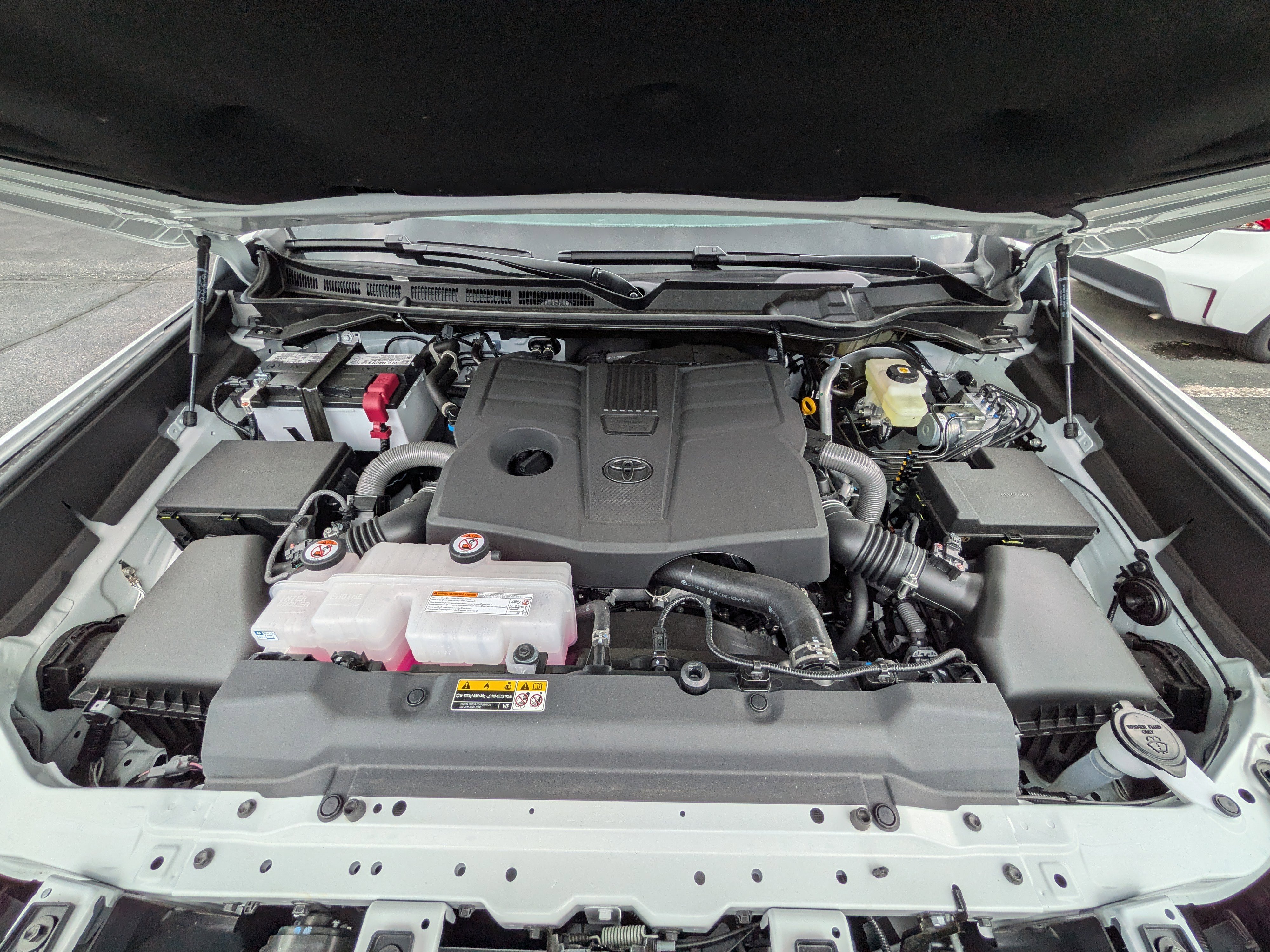 Used 2026 Toyota Tundra Limited AWD/4WD image 26