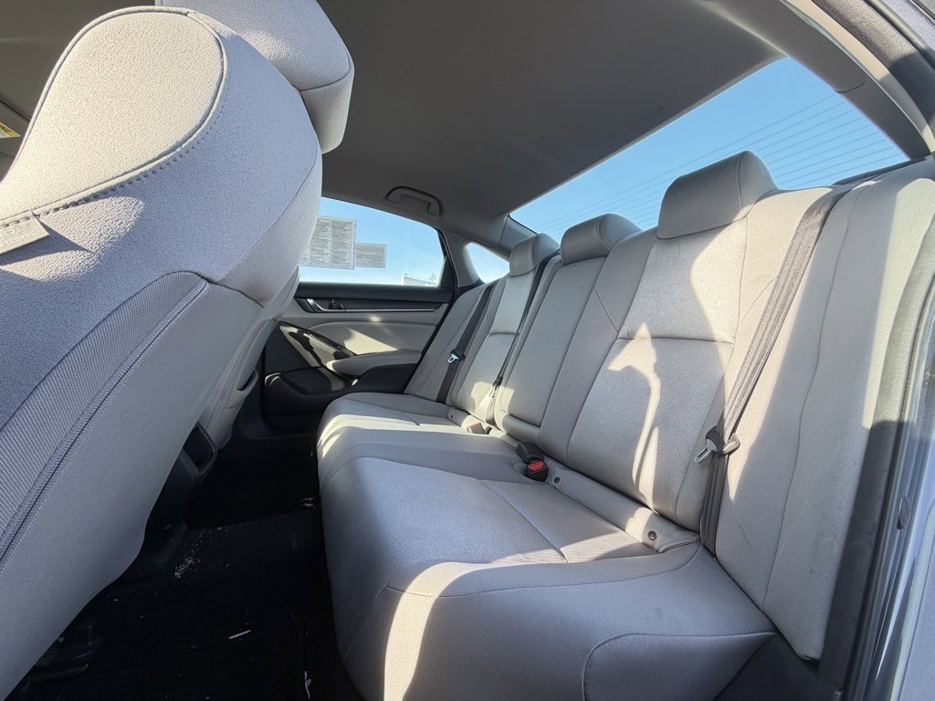 Used 2019 Honda Accord LX image 18