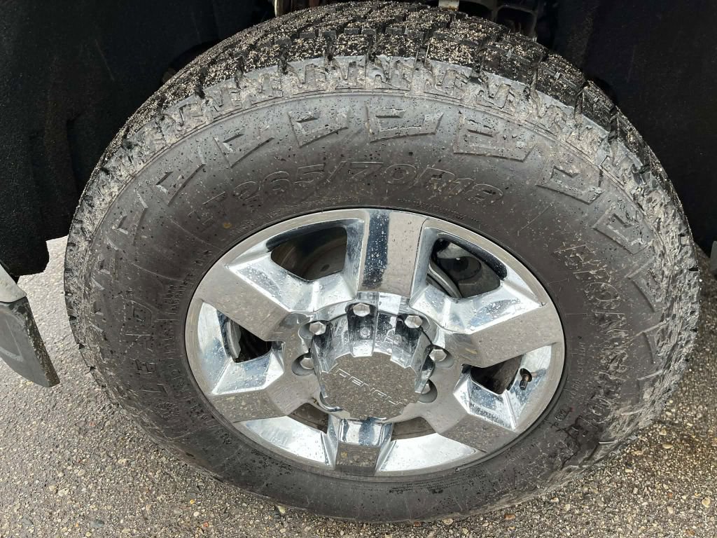 Used 2018 GMC Sierra 3500 Denali w/ Duramax Plus Package image 16