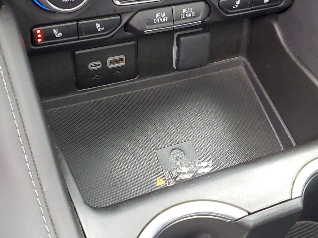 Used 2023 Chevrolet Suburban Z71 w/ Z71 Off-Road Package image 23