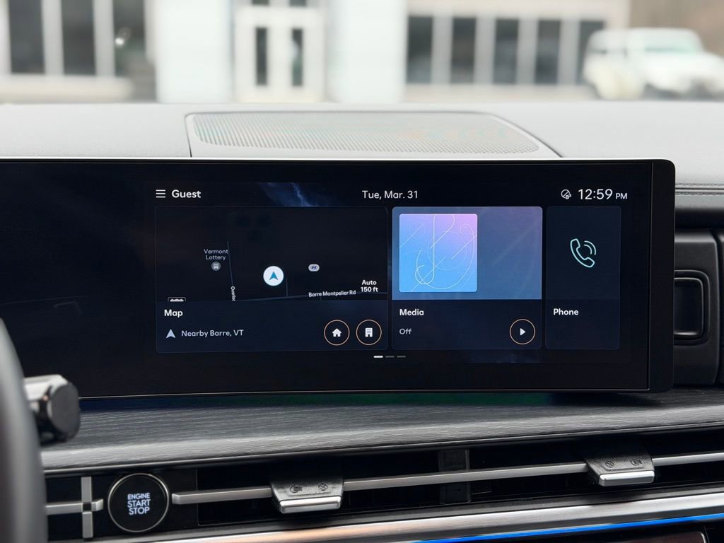 Used 2025 Hyundai Santa Fe Limited AWD/4WD image 21