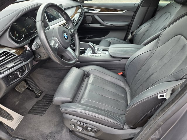 Used 2019 BMW X6 xDrive35i w/ M Sport Package AWD/4WD image 31