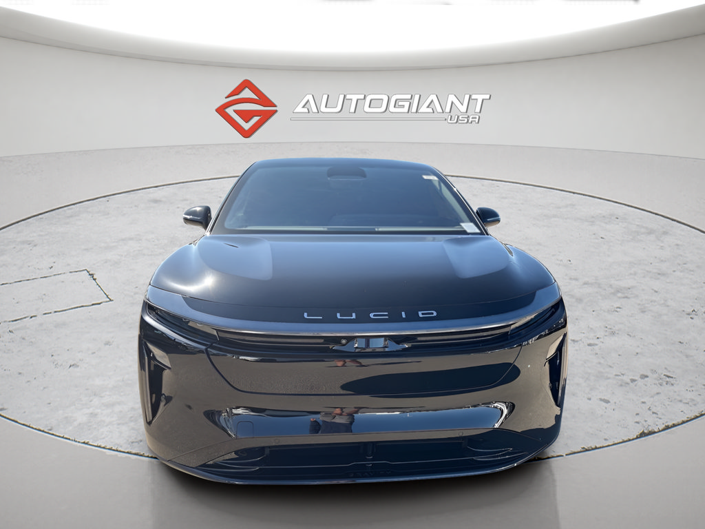 Used 2026 Lucid Gravity Grand Touring AWD/4WD image 9