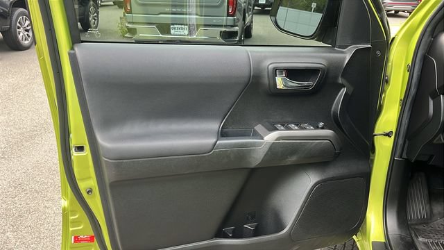 Certified 2023 Toyota Tacoma TRD Sport AWD/4WD image 8
