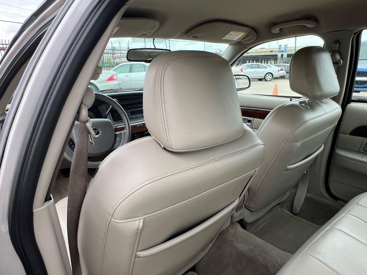 Used 2009 Mercury Grand Marquis LS RWD image 38