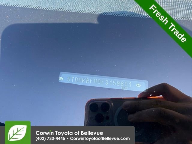 Used 2015 Toyota Highlander Limited image 11