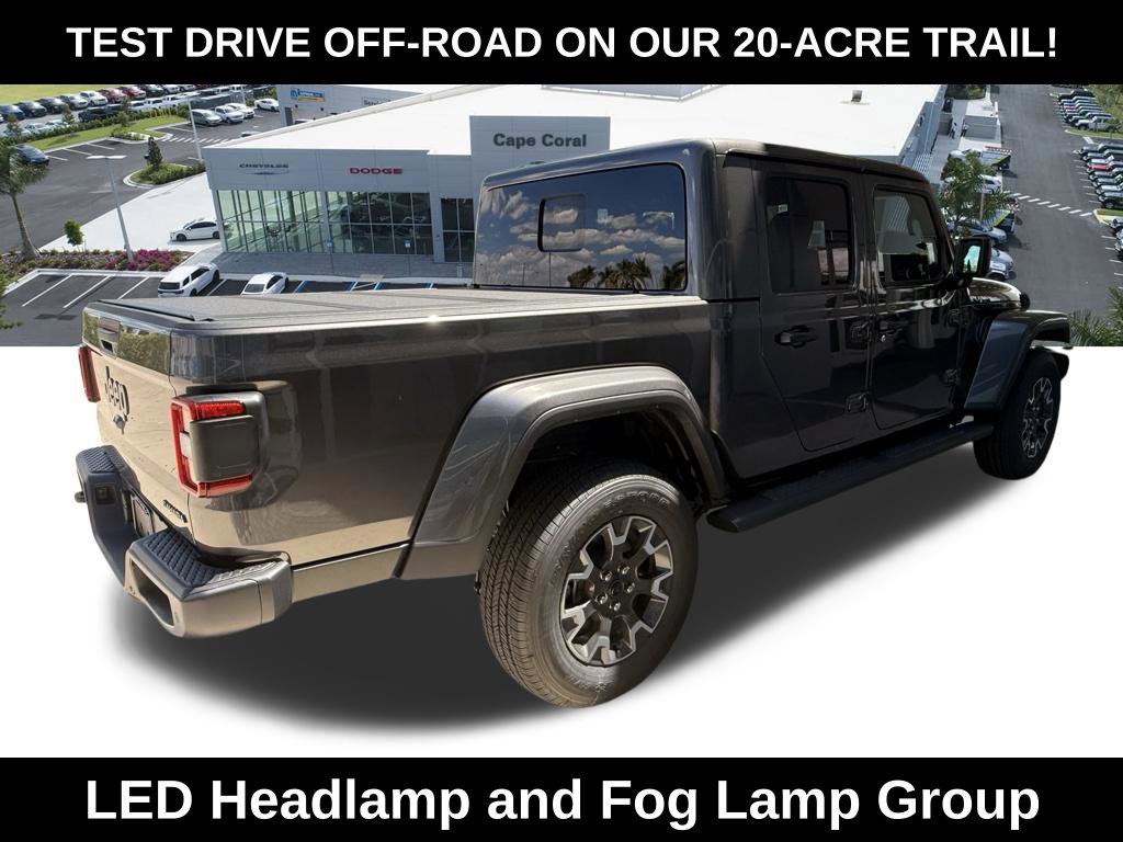 New 2026 Jeep Gladiator Sport AWD/4WD image 4