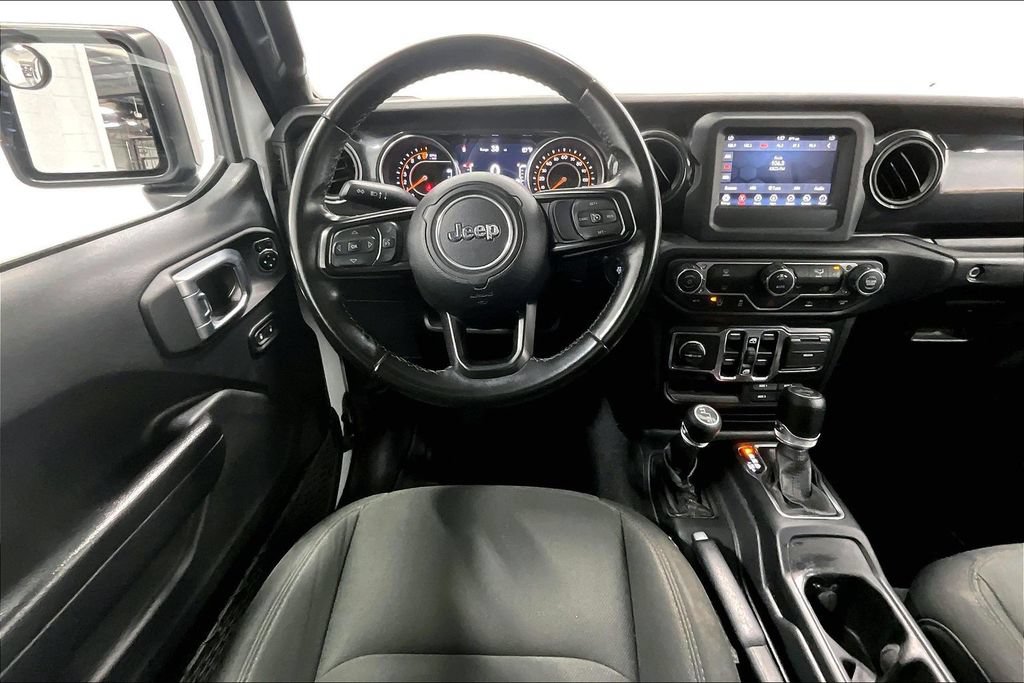 Used 2021 Jeep Wrangler Unlimited Sport AWD/4WD image 6