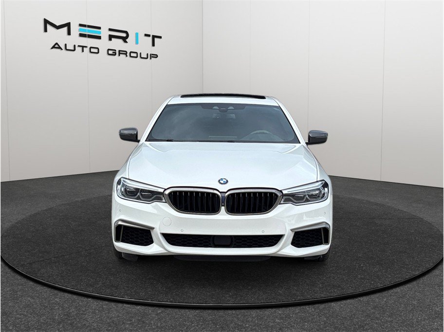 Used 2018 BMW M550i xDrive AWD/4WD image 3