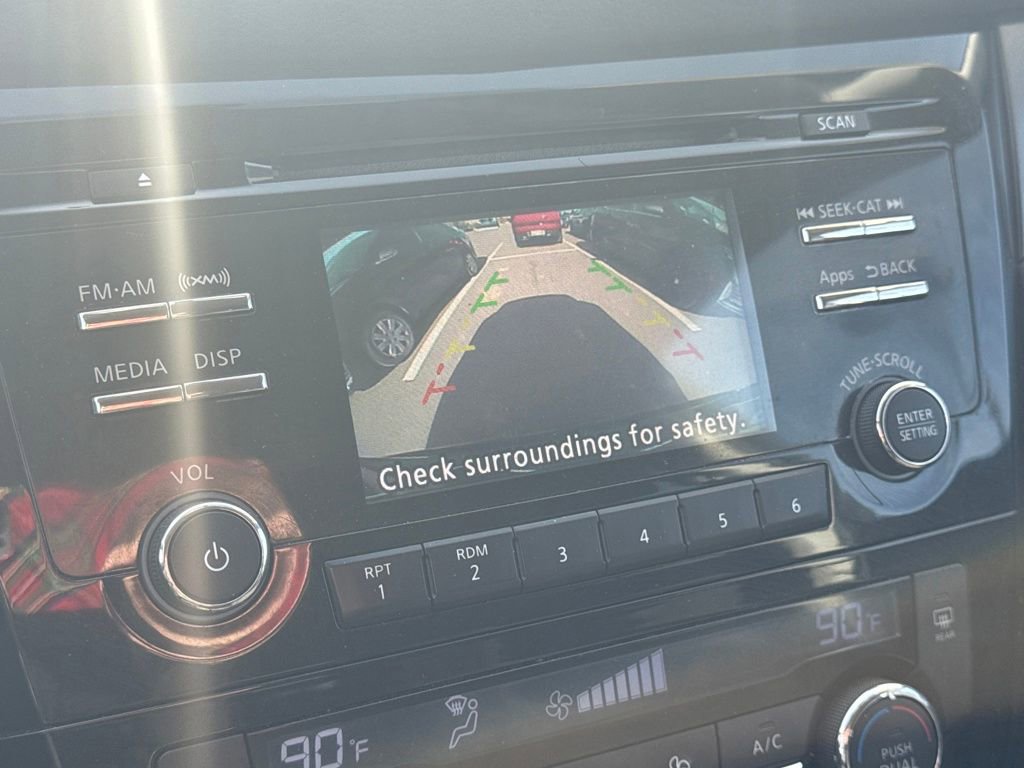 Used 2014 Nissan Rogue SV w/ SV Family Package image 37