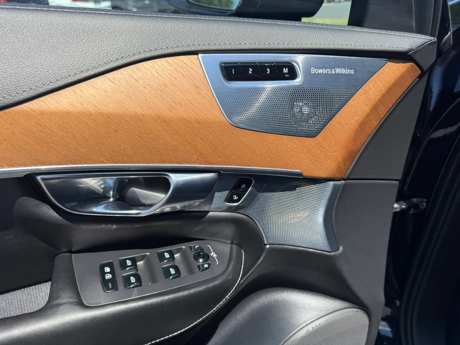 Used 2019 Volvo XC90 T6 Inscription w/ Luxury Package AWD/4WD image 12