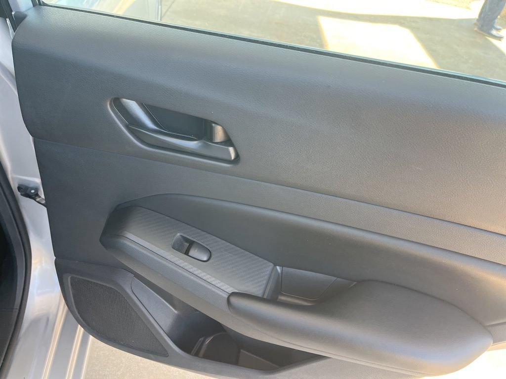 Used 2024 Nissan Altima 2.5 S FWD image 23