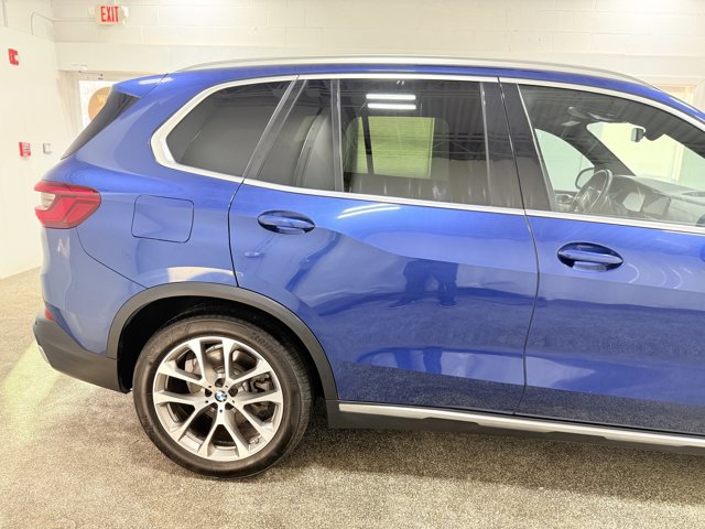 Used 2019 BMW X5 xDrive40i w/ Convenience Package AWD/4WD image 8