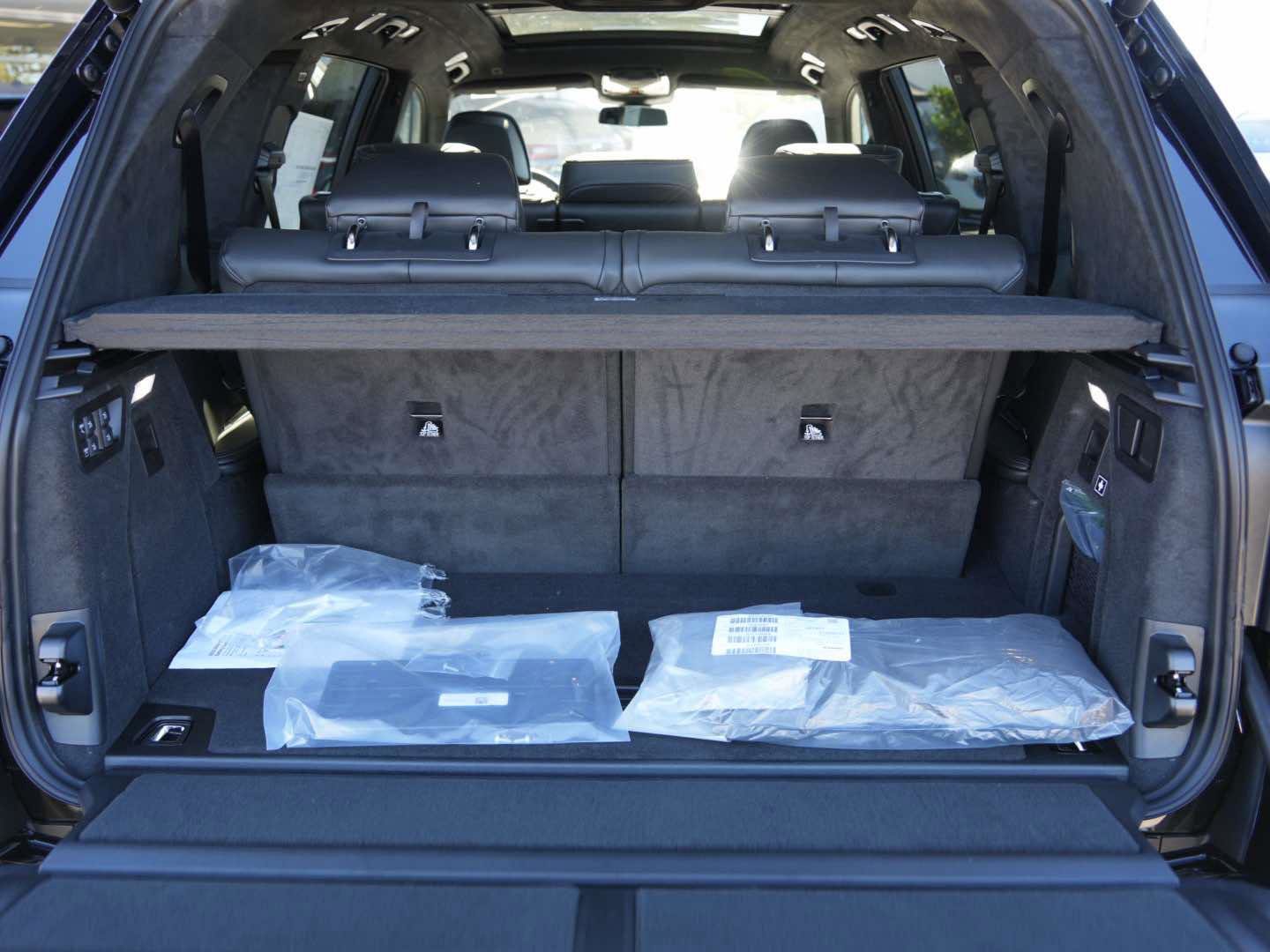 New 2026 BMW ALPINA XB7 image 6