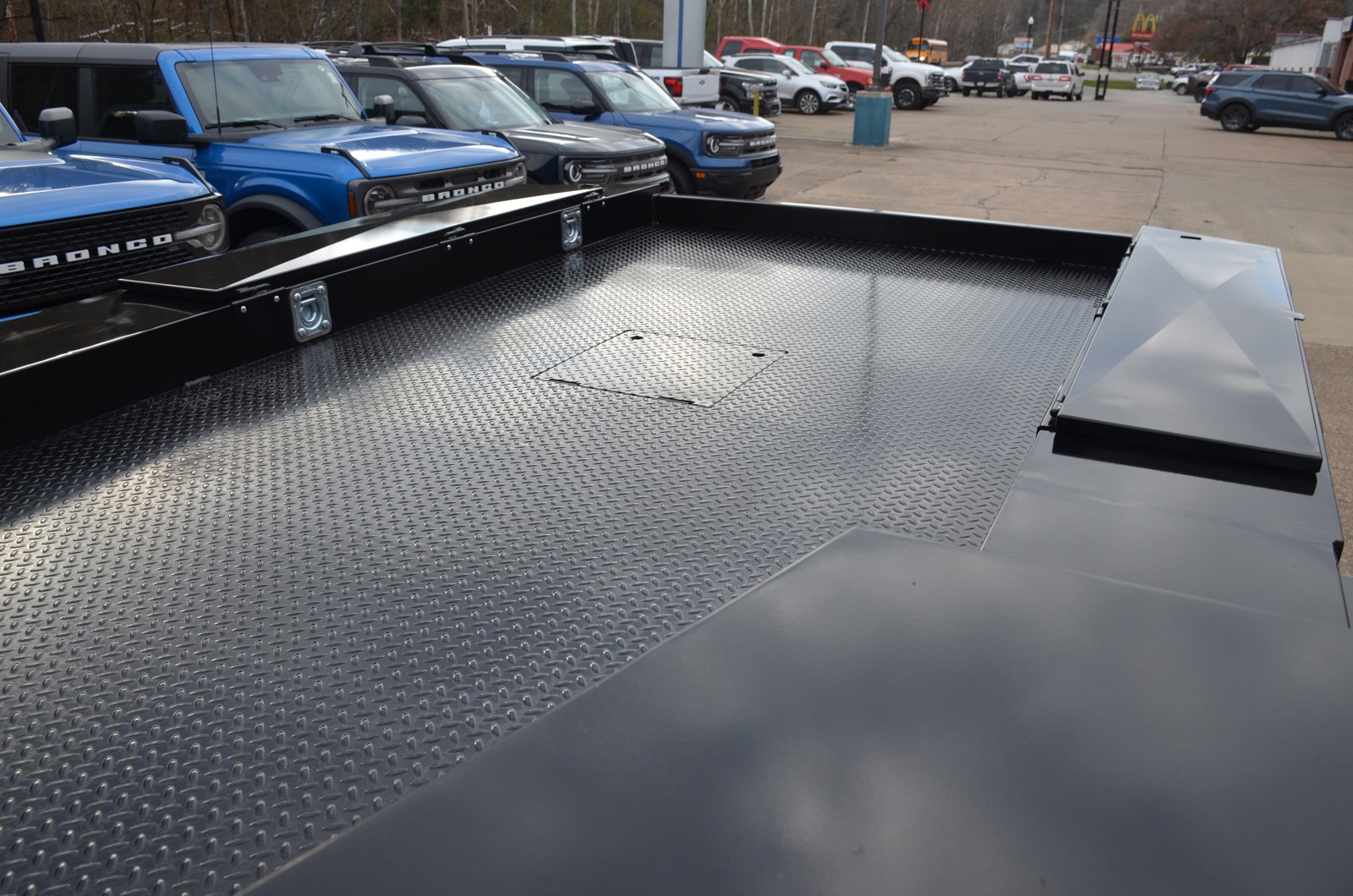 New 2023 Ford F550 4x4 Regular Cab Super Duty image 10