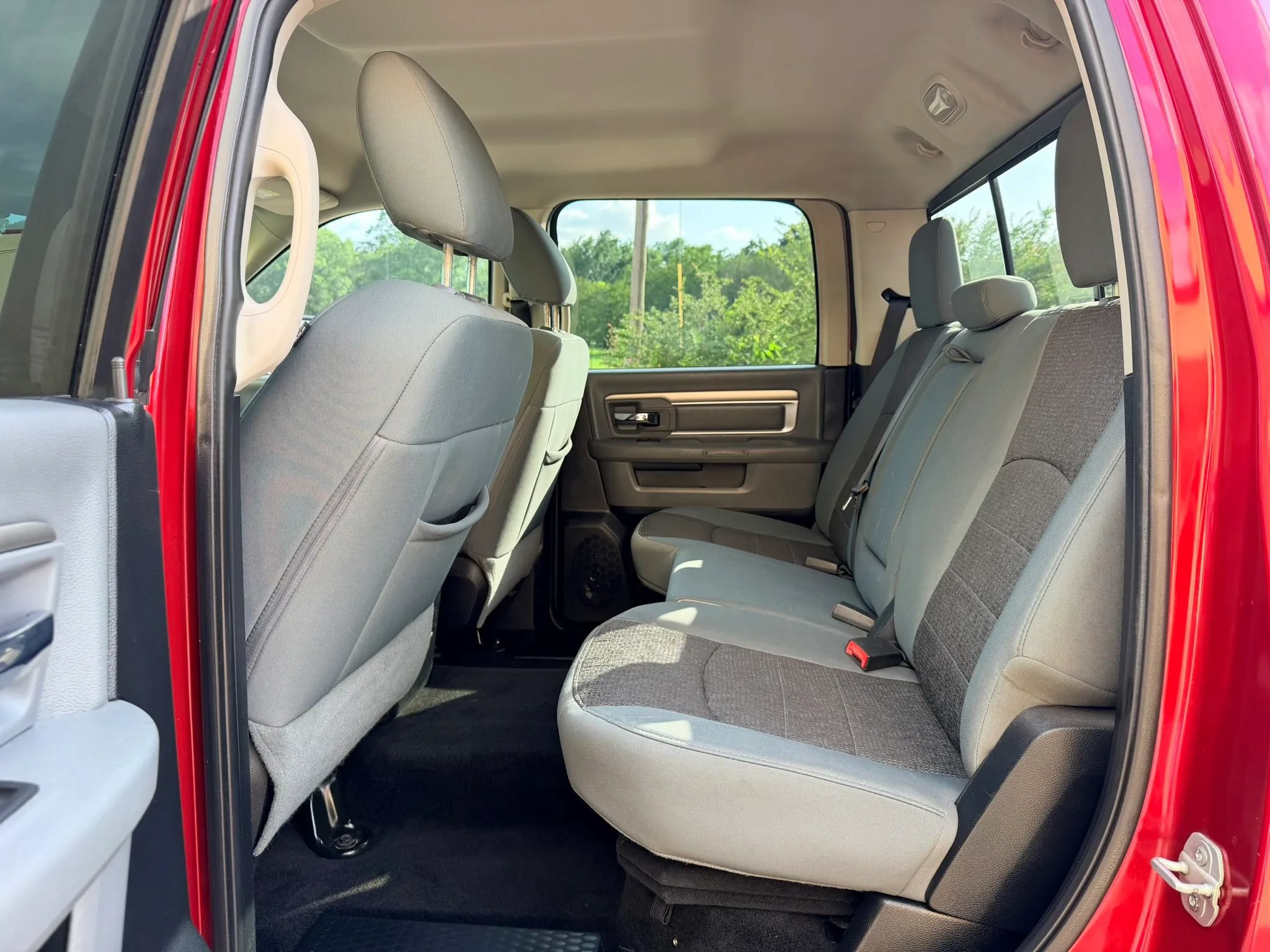 Used 2014 RAM 1500 Lone Star RWD image 11