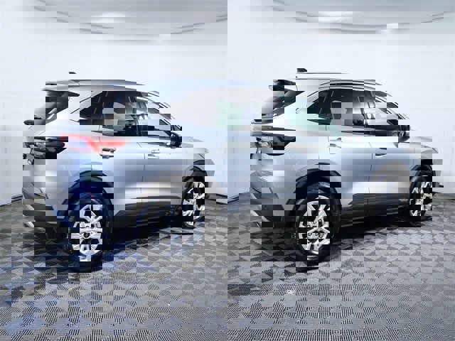 Certified 2023 Ford Escape Active w/ Tech Pack #2 image 8