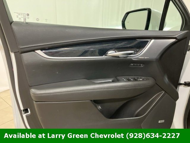 Used 2024 Cadillac XT5 Premium Luxury image 9