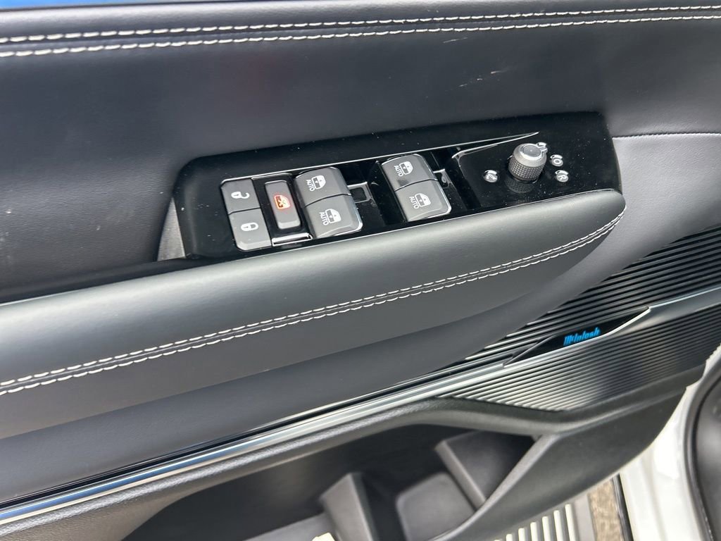 New 2026 Jeep Grand Wagoneer Summit image 38