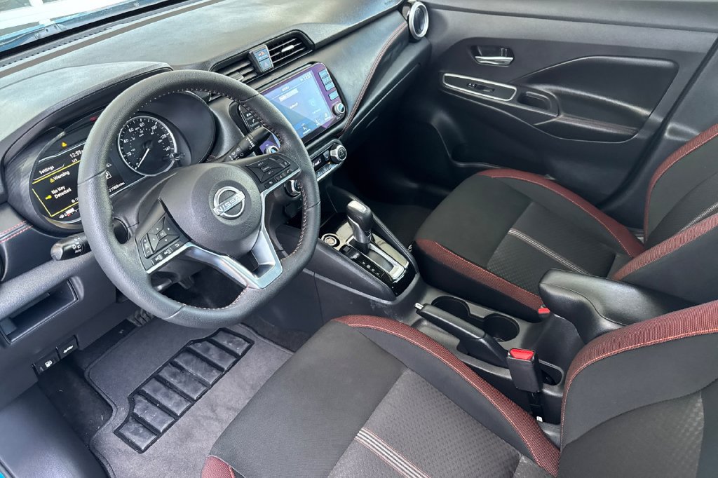 Used 2025 Nissan Versa SR w/ Trunk Package FWD image 12