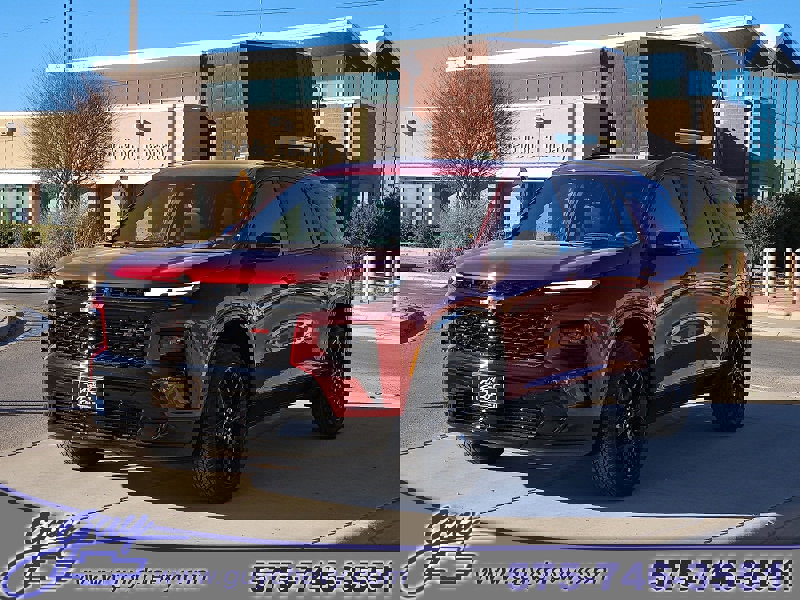 New 2026 Chevrolet Traverse RS image 1