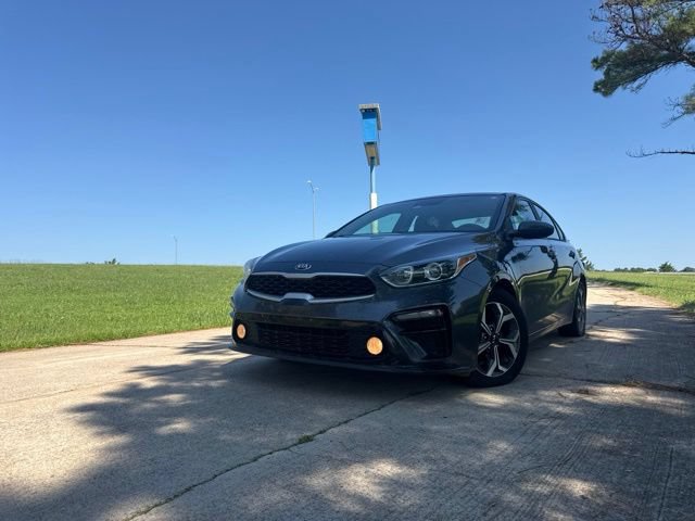 Used 2019 Kia Forte LXS FWD image 2