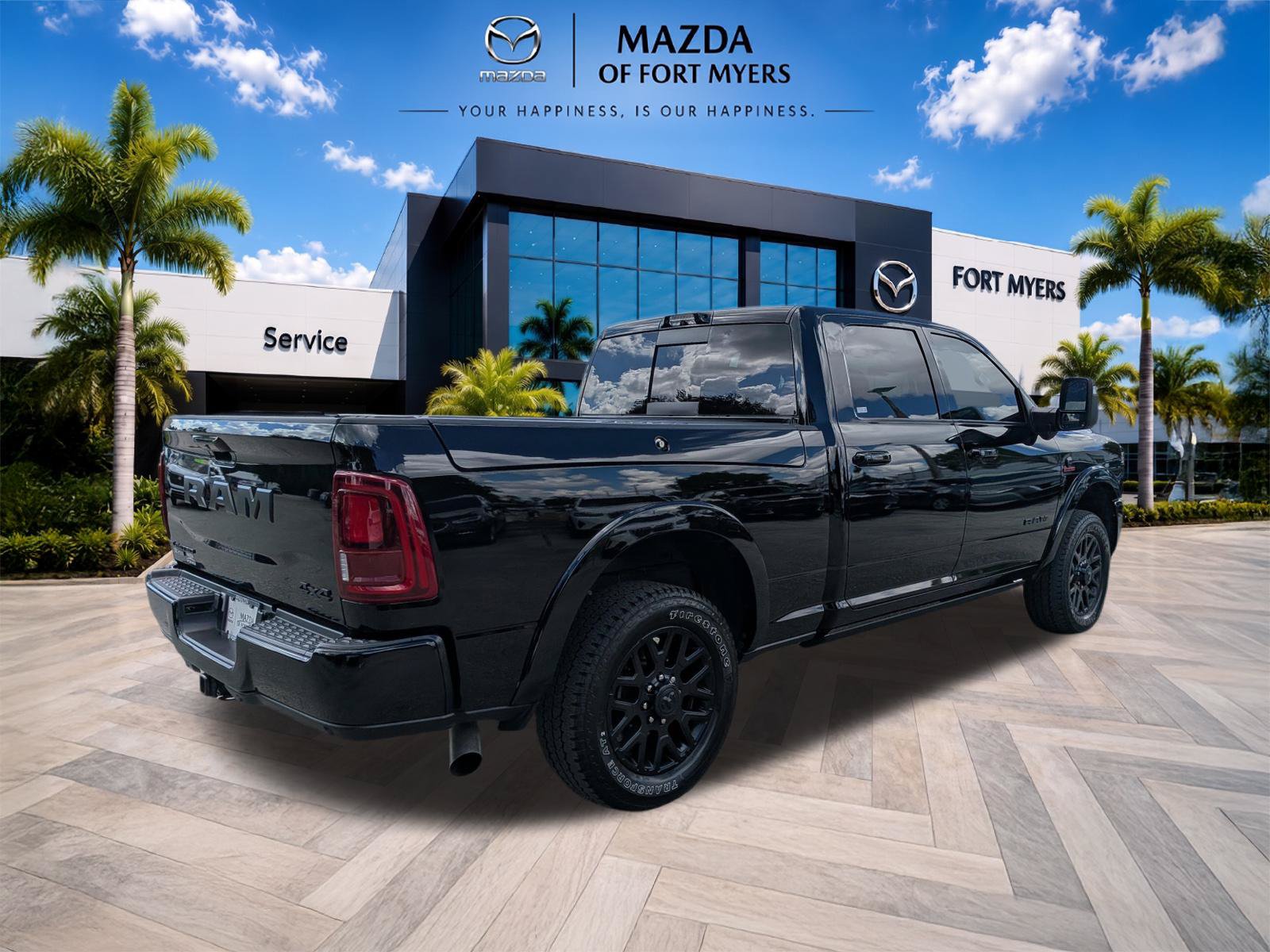 Used 2025 RAM 2500 Limited AWD/4WD image 4