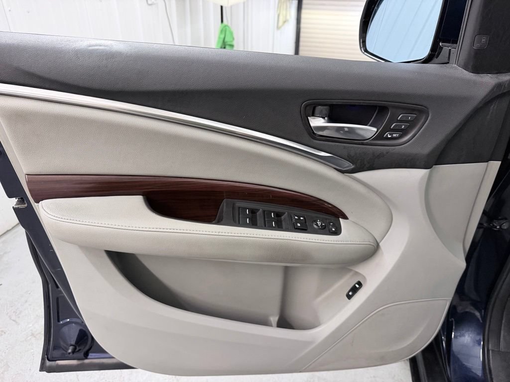 Used 2016 Acura MDX FWD w/ Technology Package image 12